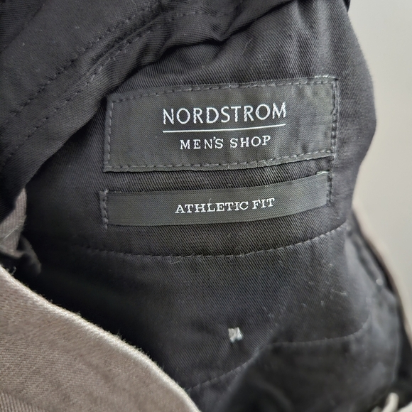 Nordstrom Pants Light Tan Gray Beige Mens Shop 32x32 Classic Athletic Fit - Picture 7 of 10
